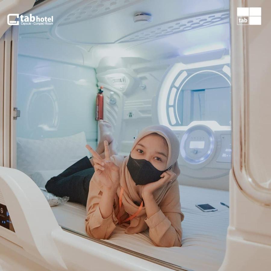 Tabhotel Capsule Hotel *