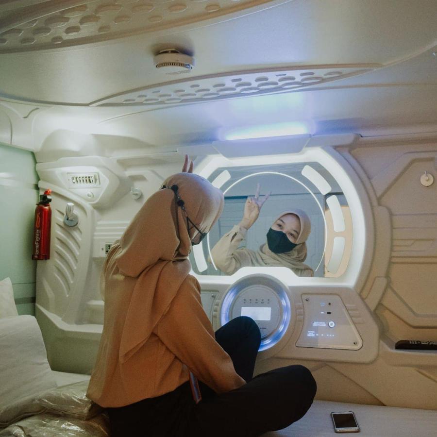 Tabhotel Capsule Hotel *